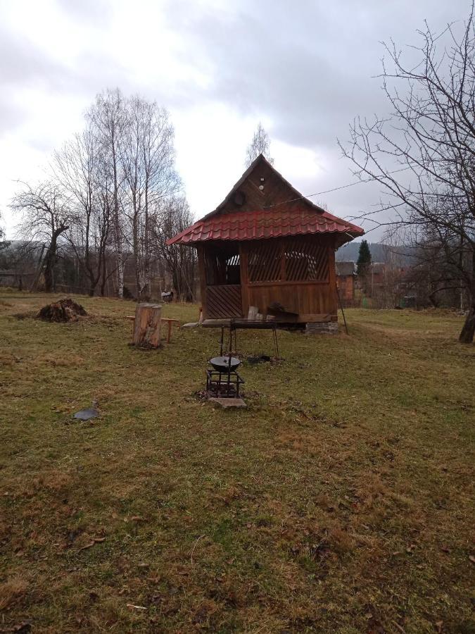 Holiday Home Tihiy Dvor Mykulychyn Extérieur photo