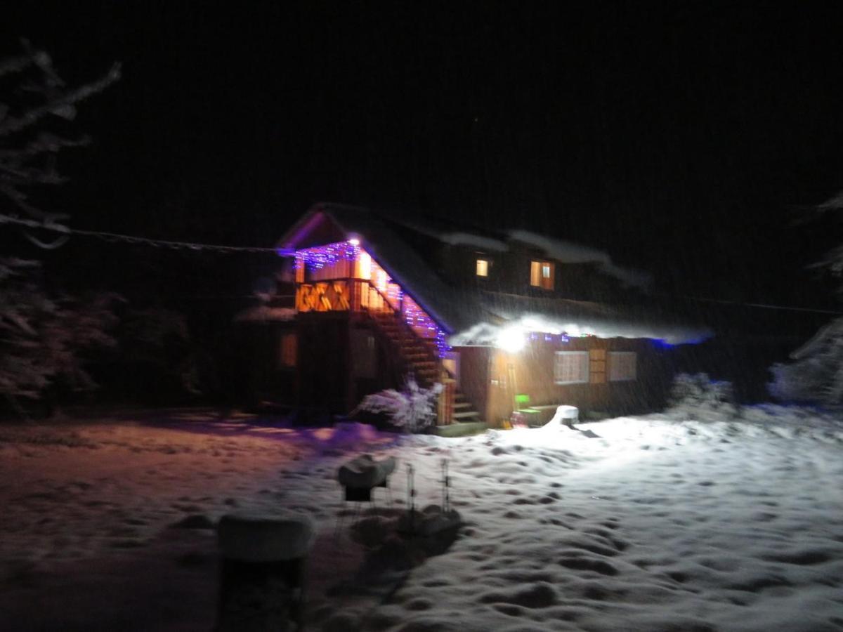 Holiday Home Tihiy Dvor Mykulychyn Extérieur photo